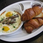 shirred eggs, oeufs en coquette , best croissant columbus